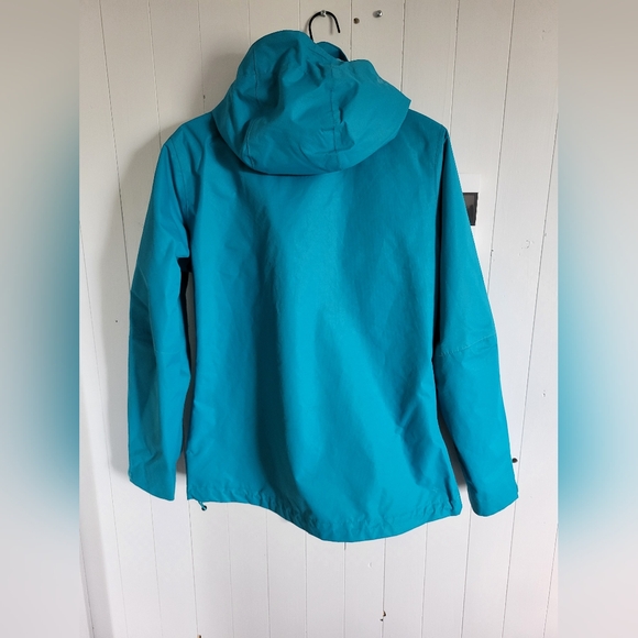 Rain Jacket / Shell - Picture 2 of 7